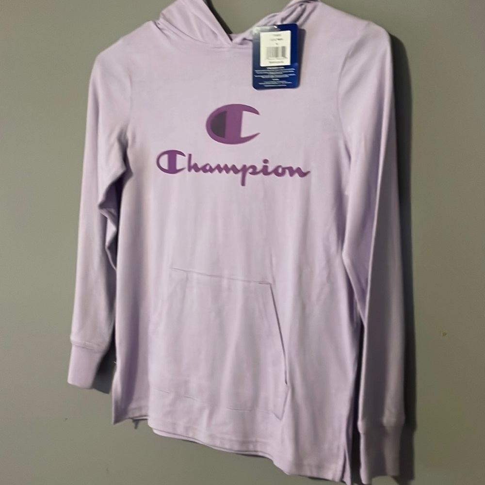 Champion hooded tee- medium-Lilac wash​